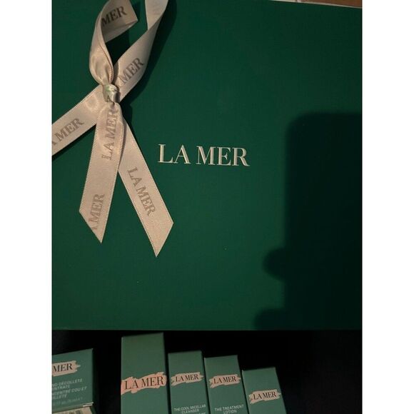 La Mer 7 piece set plus authentic box - Picture 2 of 4